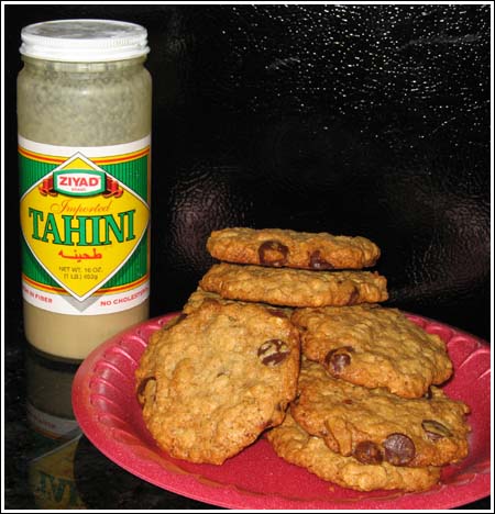 oatmeal%20chocolate%20chip%20cookies%20with%20tahini.jpg