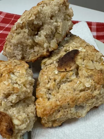 Oatmeal Cinnamon Scones Recipe