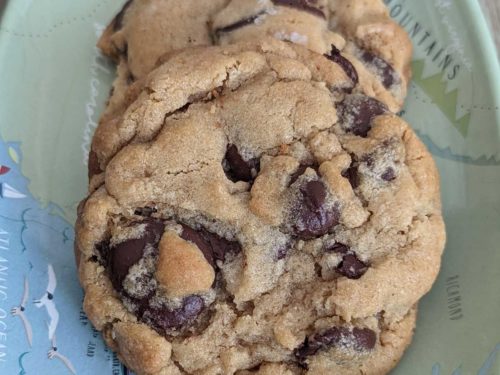 https://www.cookiemadness.net/wp-content/uploads/2008/07/nytchocolatechipcookies-500x375.jpg