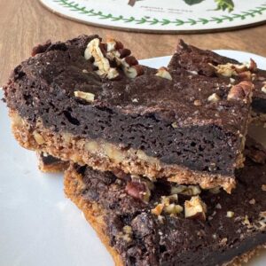 Crunch Crust Brownies recipe that calls for brownies mix.