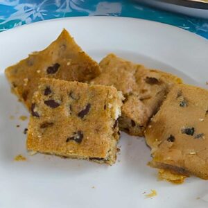 Healthy Chocolate Chip Walnut Bars