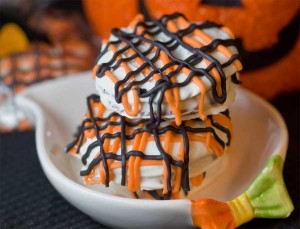 white chocolate covered oatmeal cream pies