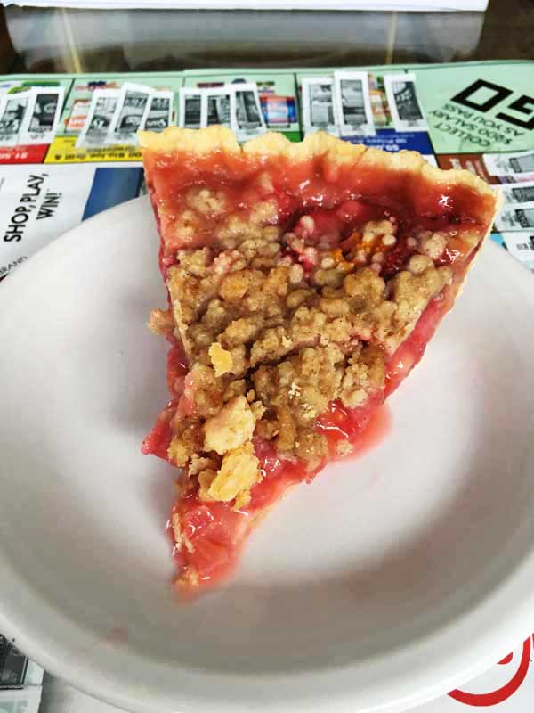 Strawberry Rhubarb Pie With Streusel - Cookie Madness