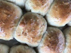 Oatmeal Dinner Rolls