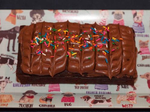 Apparently, a poo cake is the key to a perfect apology