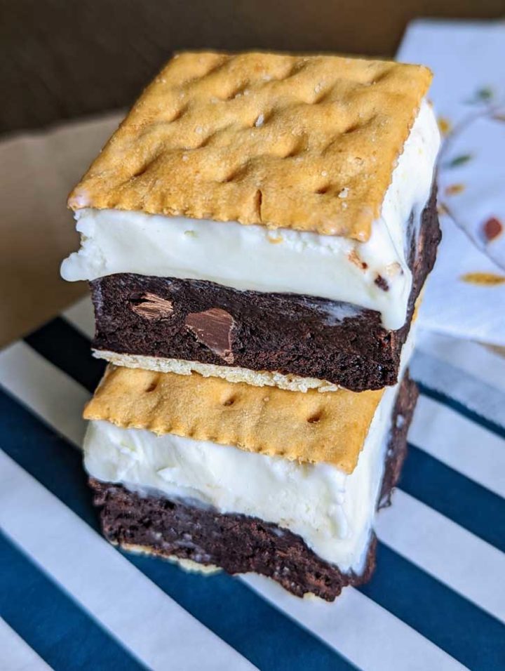 Saltine Brownie Ice Cream Sandwiches - Cookie Madness