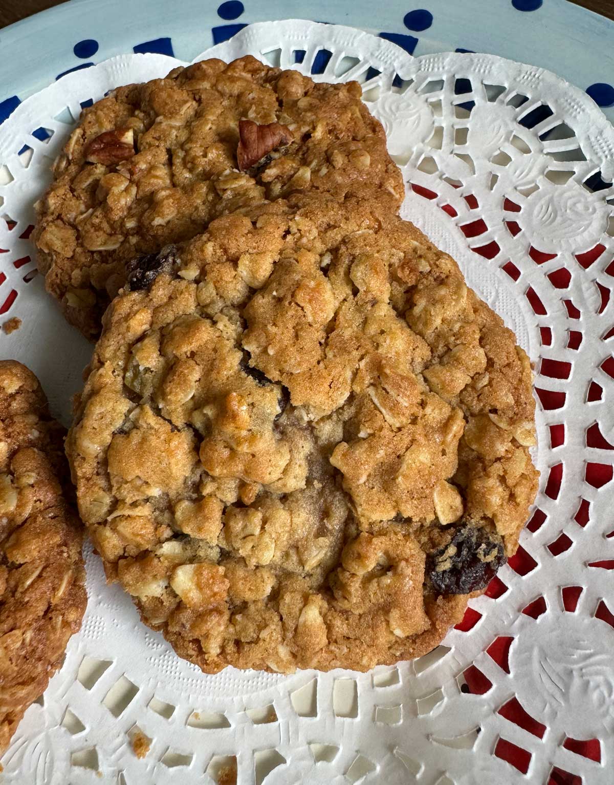 Quaker's Best Oatmeal Cookies for National Oatmeal Cookie Day