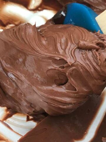 No Egg Chocolate Buttercream Frosting