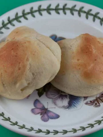 Cottage Cheese Dinner Rolls