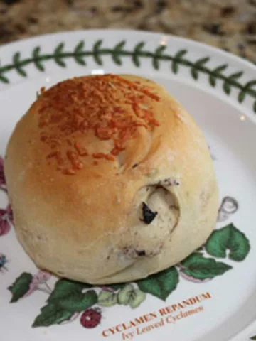 Asiago Olive Roll